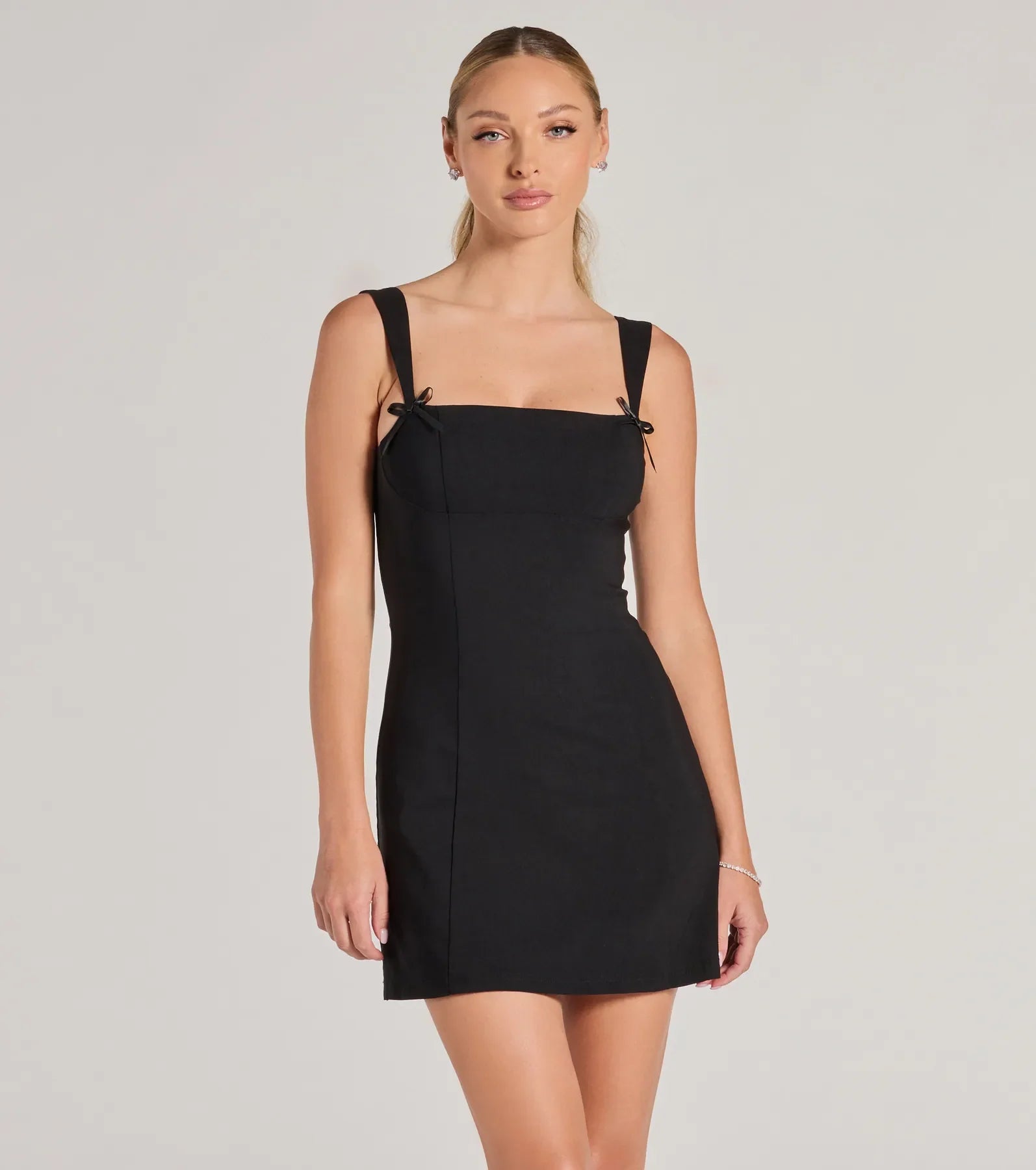 Effortless And Chic Bow Trim Mini Dress