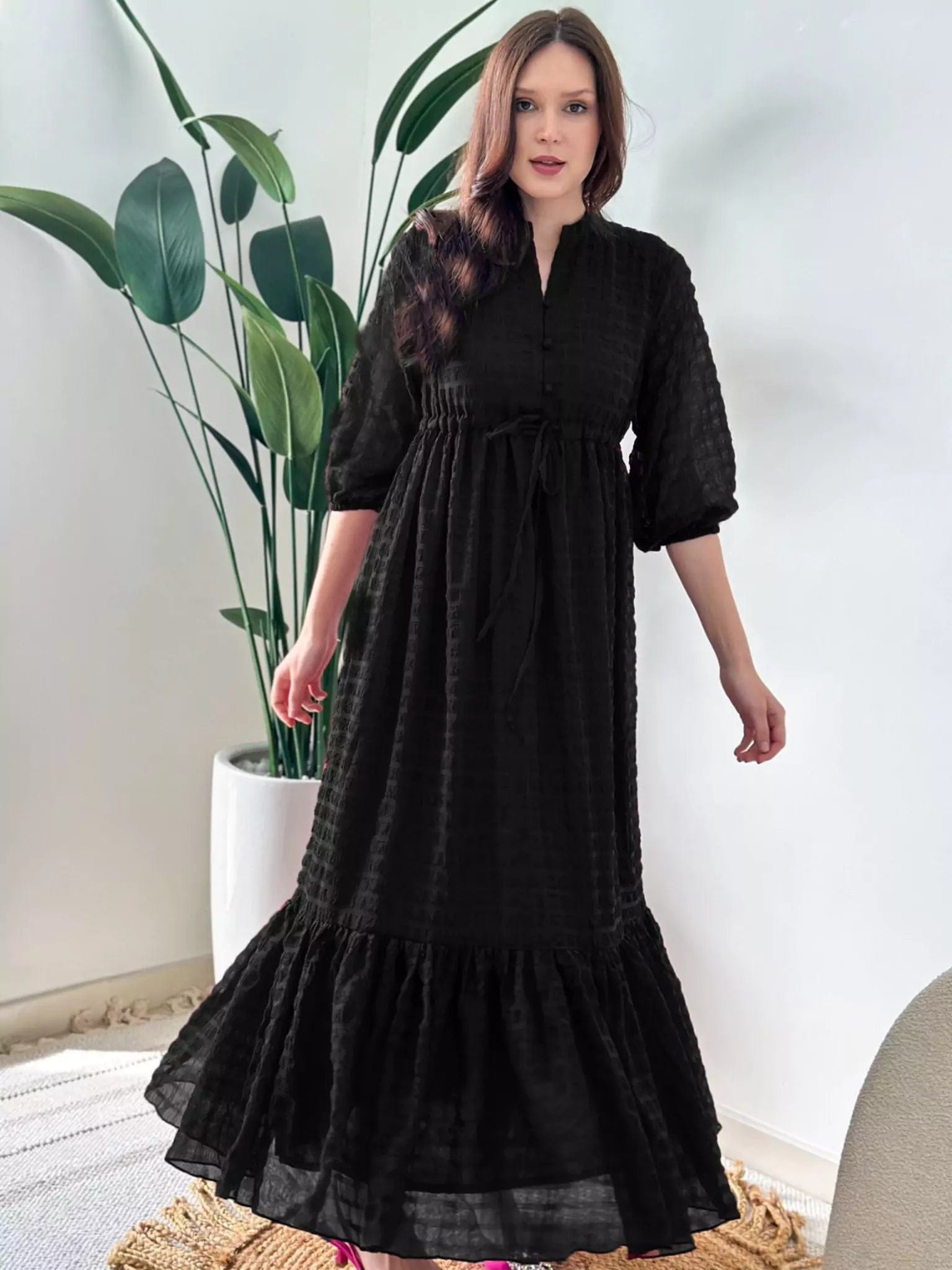 Black Wood Textured Dress